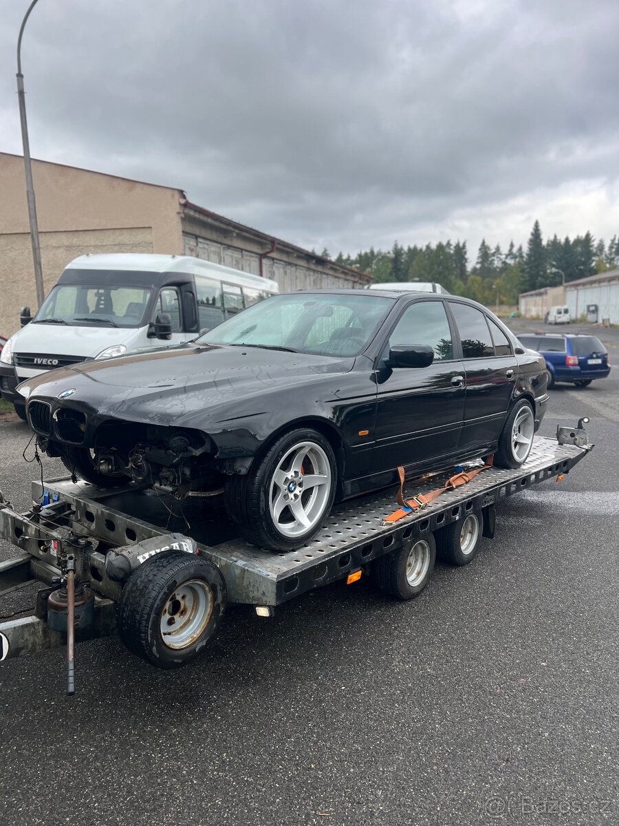 BMW e39 528i manuál M-Packet - 6