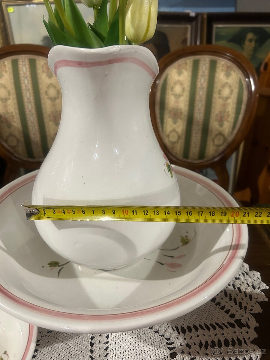 Porcelánová mycí souprava - 6