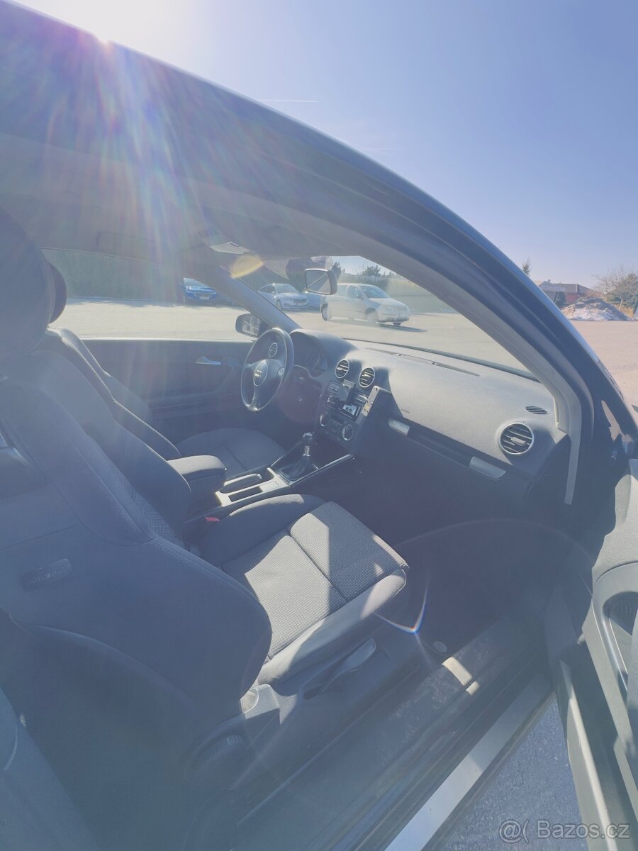 Prodám Audi a3 8P S-line 1.9tdi 77kw - 6