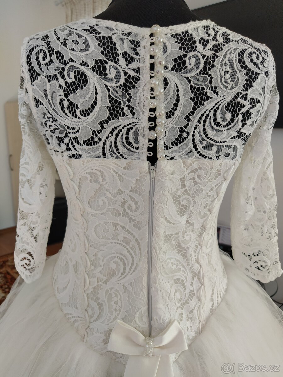 Svatební šaty 36-40 M,L - 6