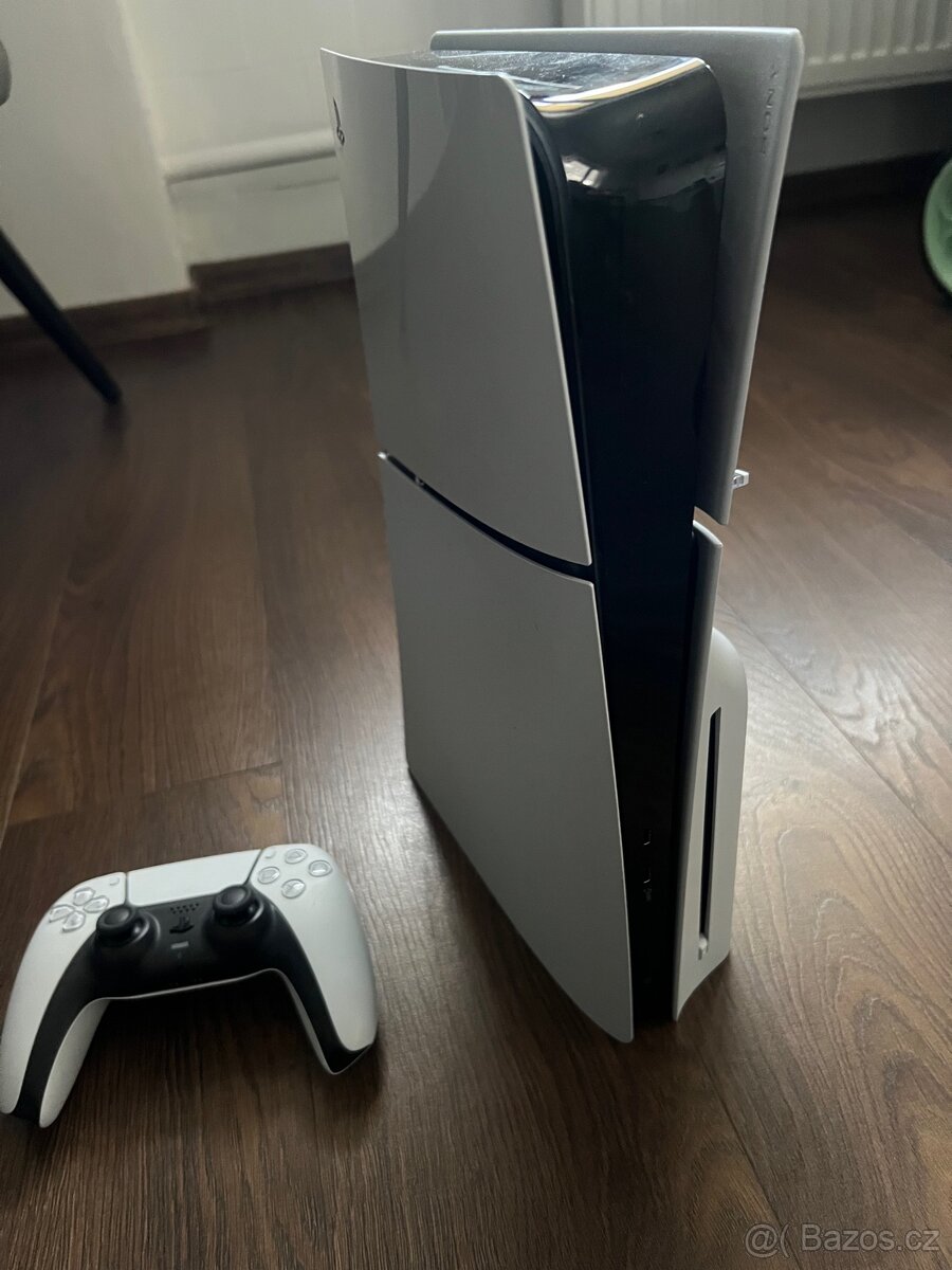 PlayStation 5 Slim - 6