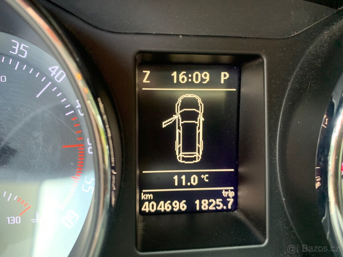 Škoda Superb 2.0tdi Combi DSG - 6