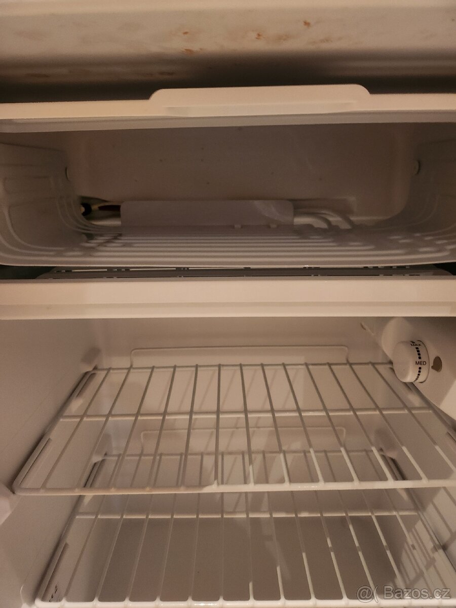 Lednička 93L - nová - 6