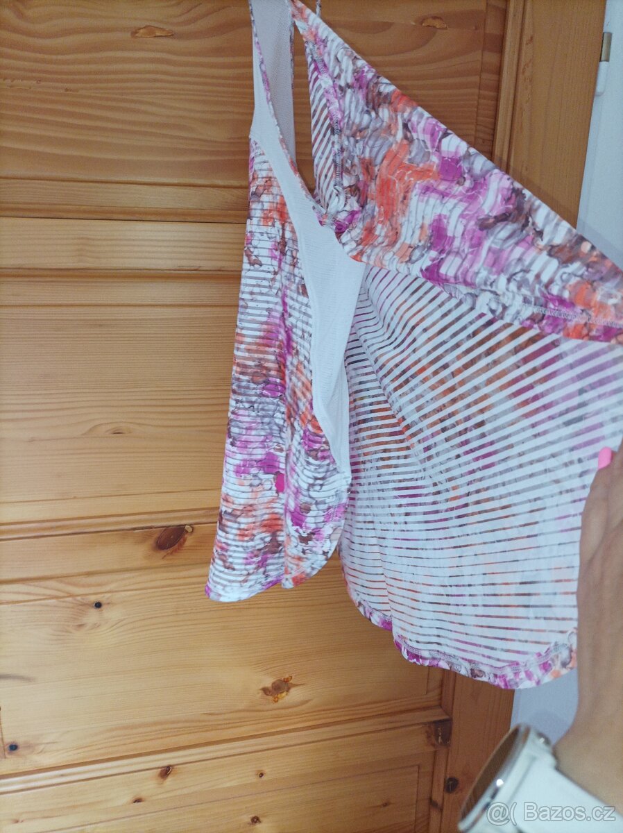 Dámský funkční nátělník Under Armour - 6