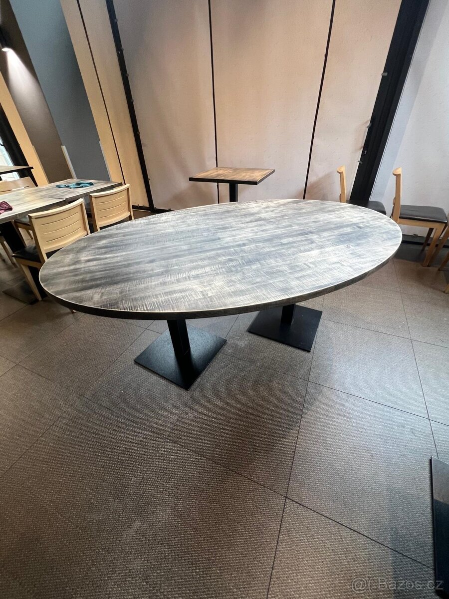 Dřevěný stůl - 6