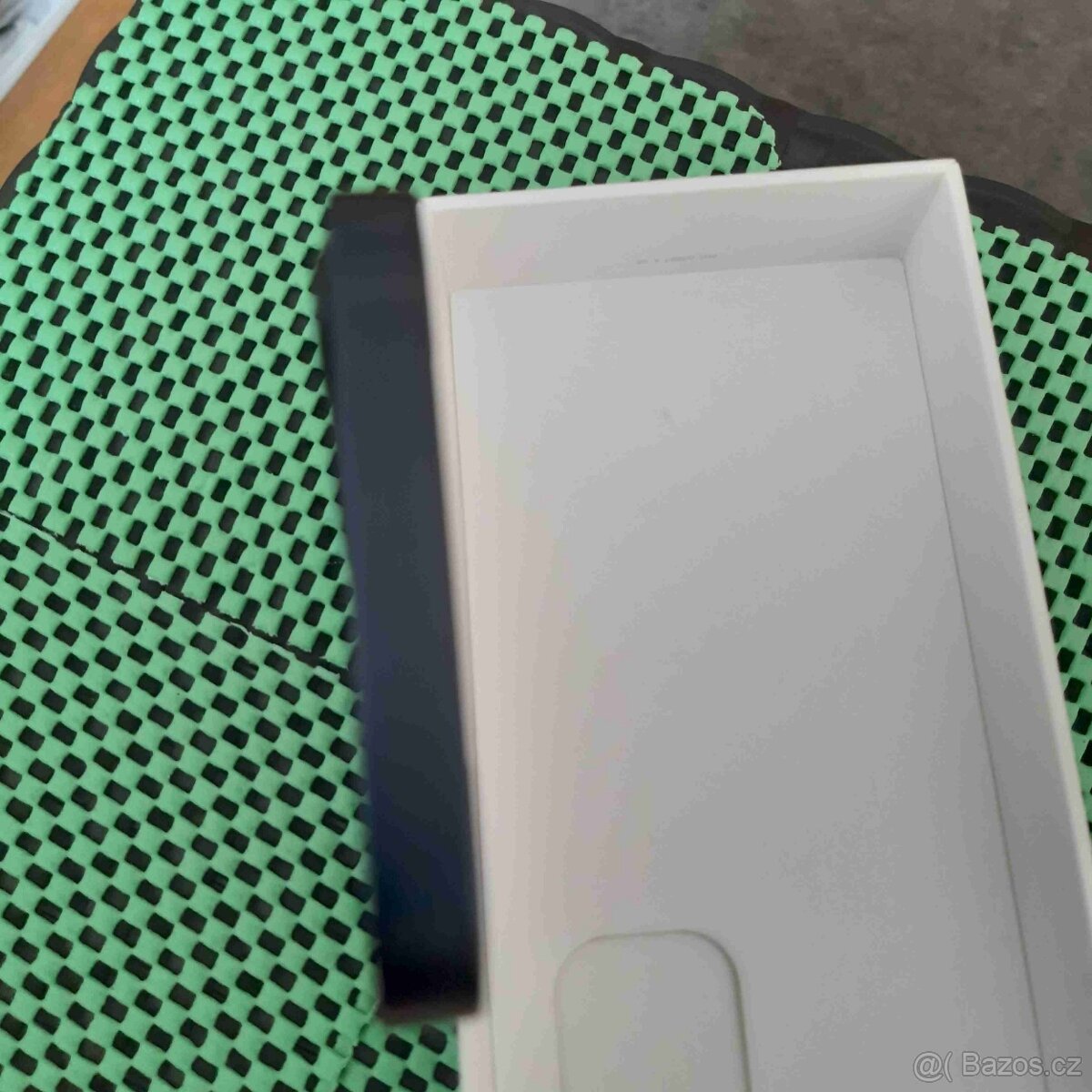 iPhone 12 mini 64GB černý - 6