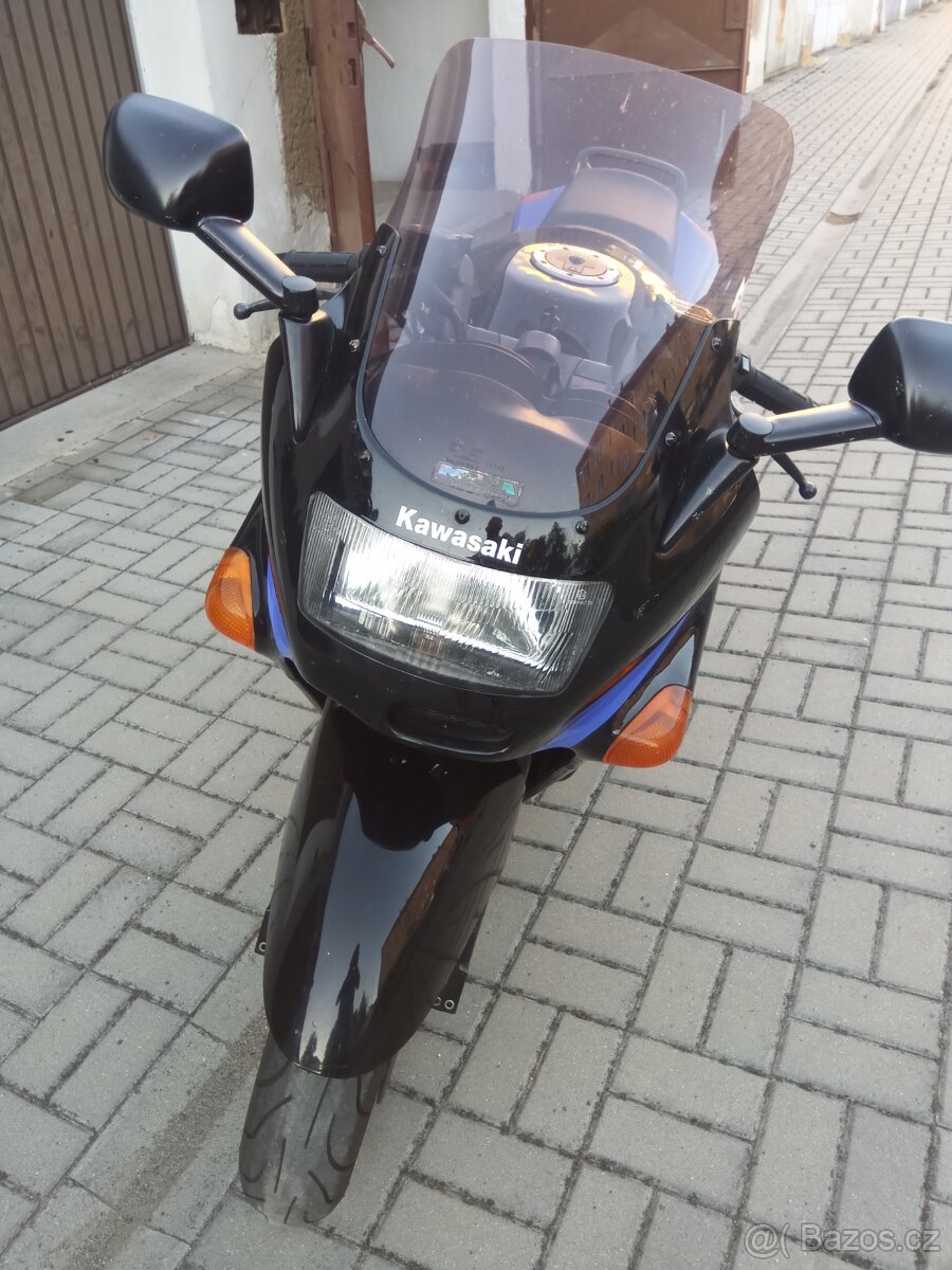 Kawasaki zzr 1100 - 6