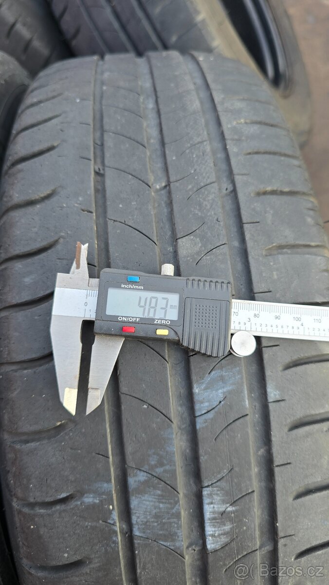 Michelin Energy saver 195/65/15 včetně disků - 6