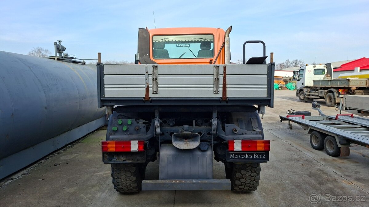 MB UNIMOG U400 4X4 - 6