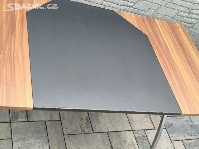 Prodám PC stůl - 6