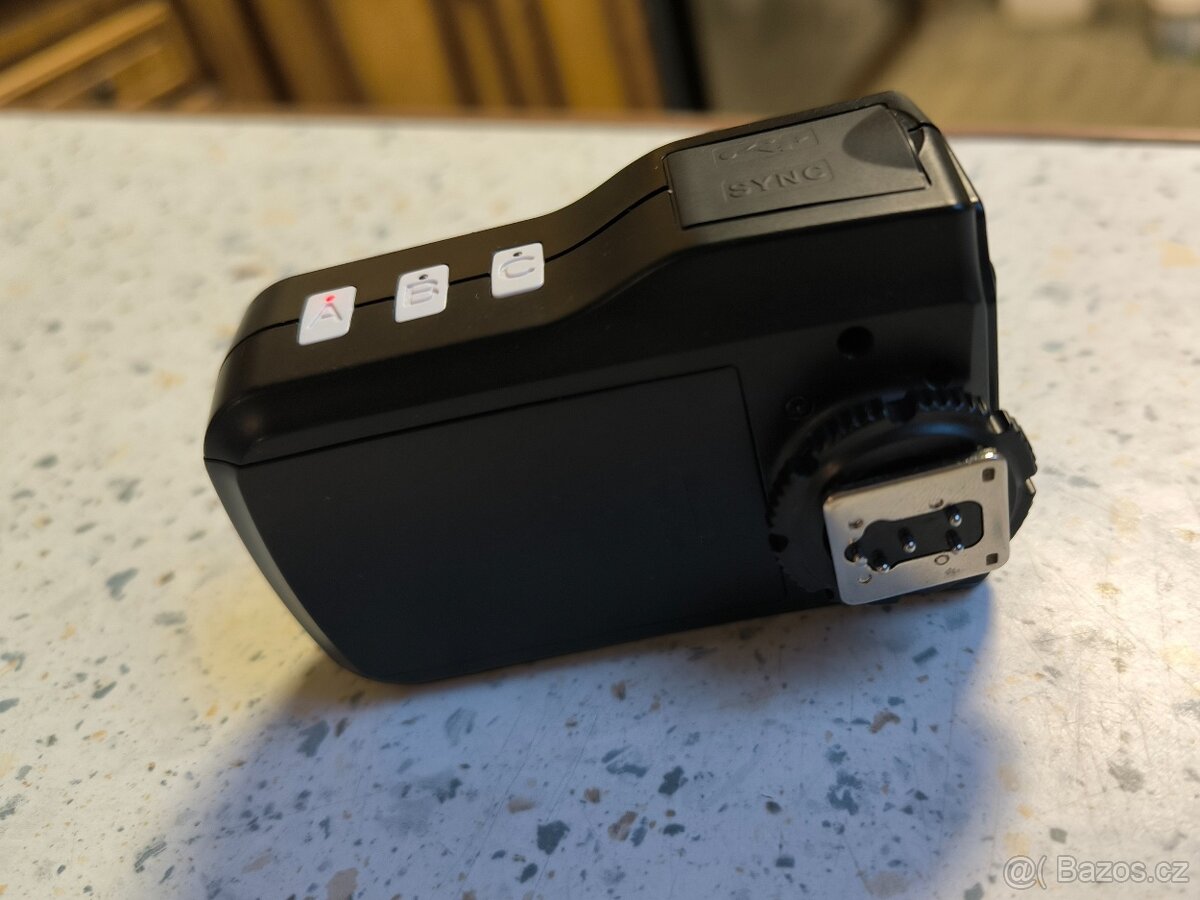 Blesk, dálková spoušť, multiodpalovač - 6