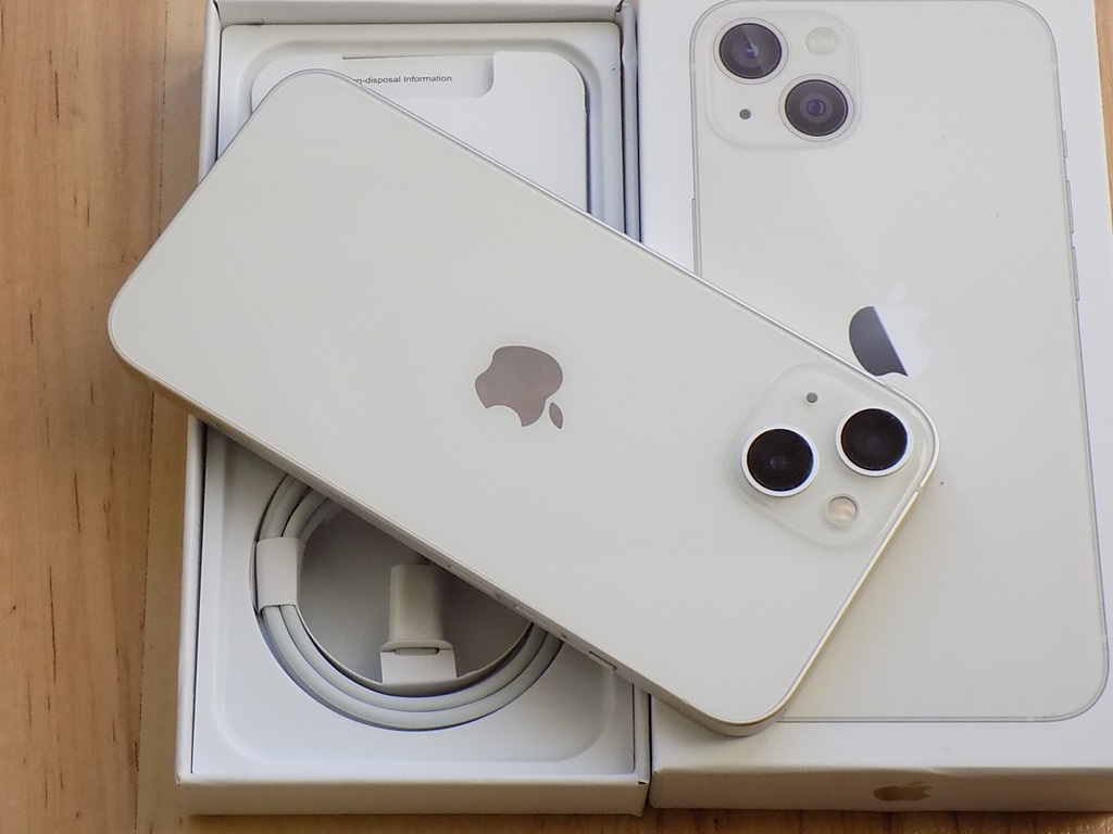 APPLE iPhone 13 256GB White - ZÁRUKA - TOP STAV - 6