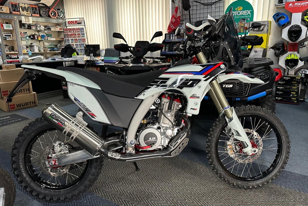AJP PR7 650 ADVENTURE EU5+ MODEL 2025 - 6