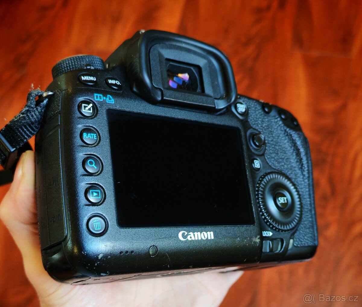 Canon EOS 5D III - 6