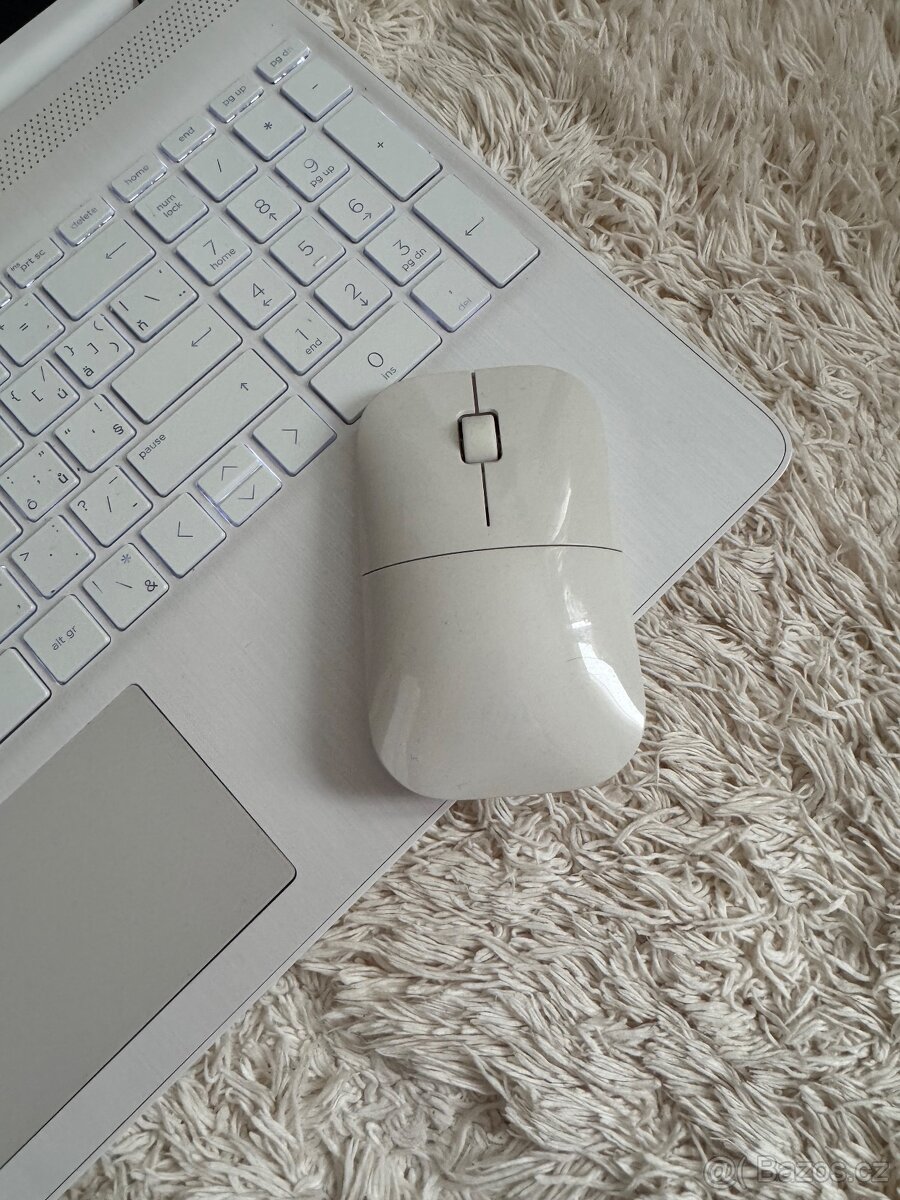 Prodám notebook HP 15s - 6