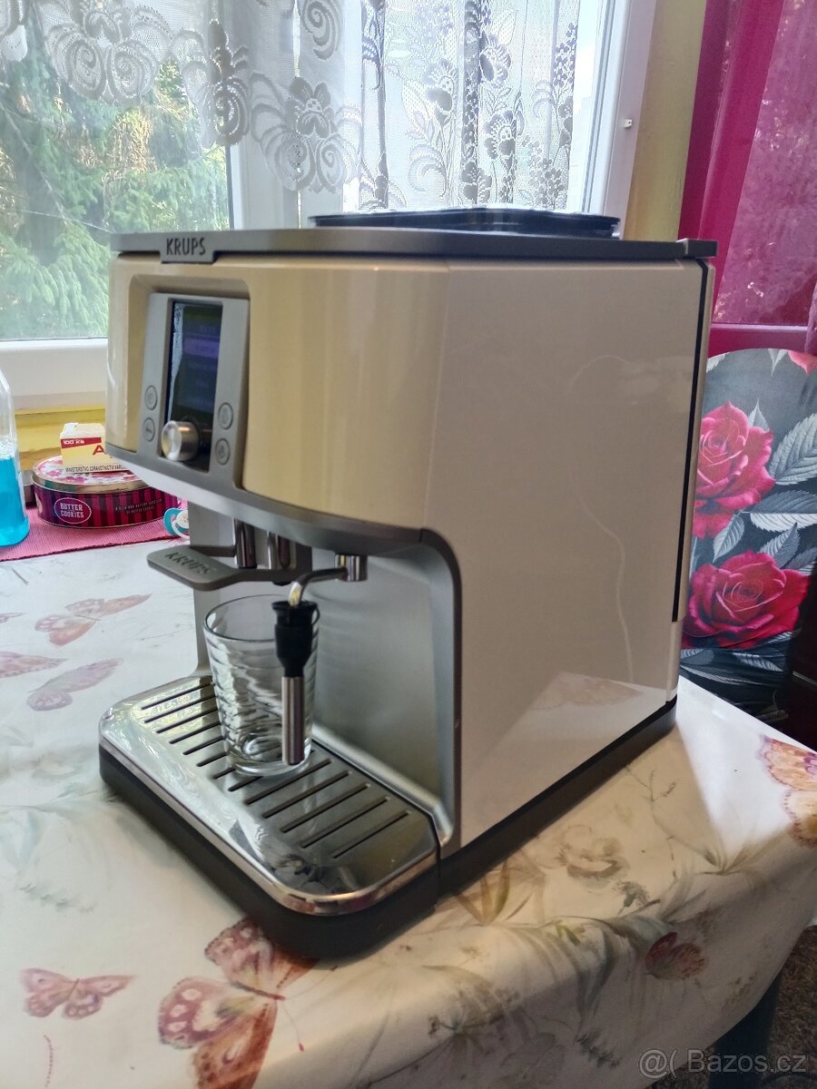 Automatický kávovar KRUPS - 6