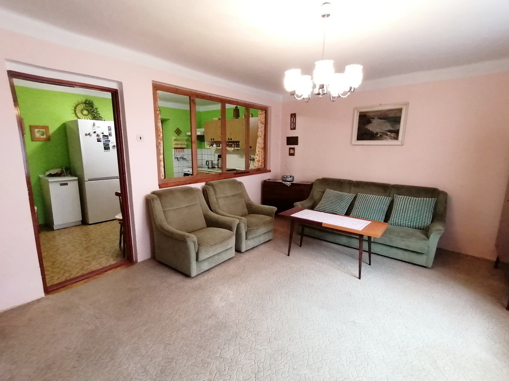 Prostorný rodinný dům 5+1 s garáží a zahradou 315m2, Kojetín - 6