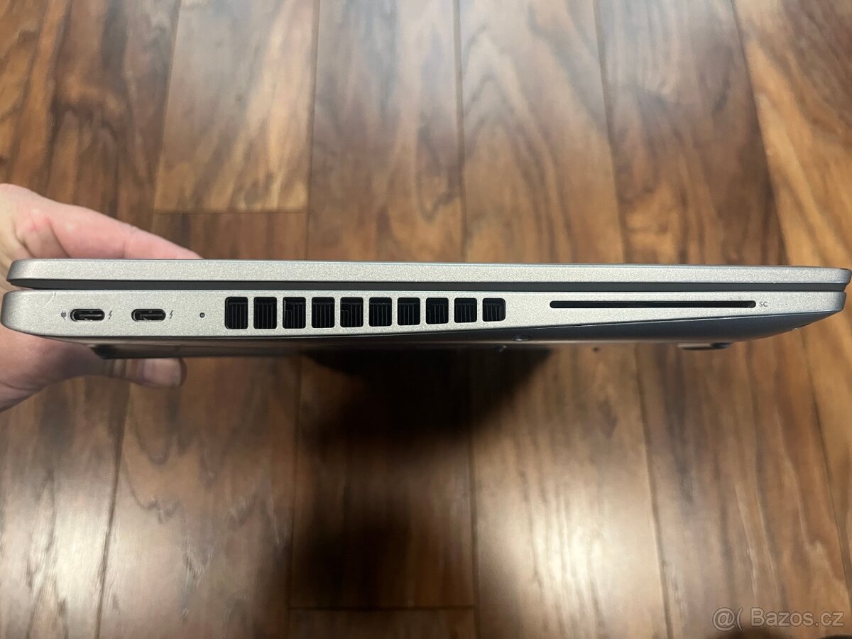 Dell Latitude 5540, i5, 16GB, 256GB - 6