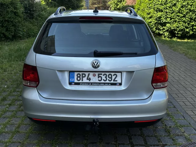 Volkswagen Golf V Combi 1.9 TDI 77kW Navi Tažné ALU R17 2009 - 6