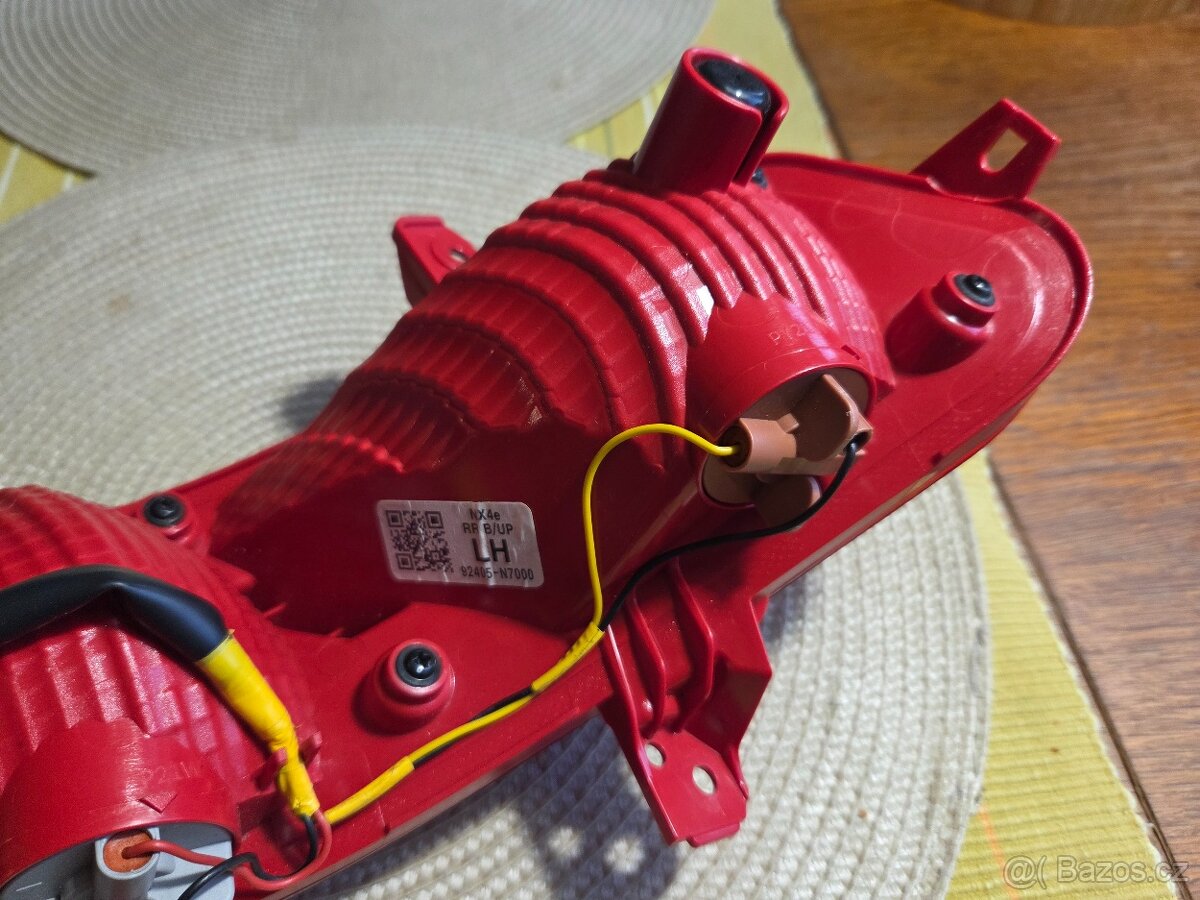 Zadní couvací/mlhové světlo na Hyundai Tucson NX4 2021-2024 - 6