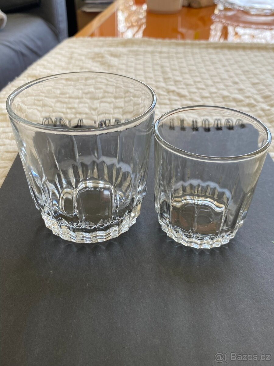 Skleničky z presovaného skla - 6