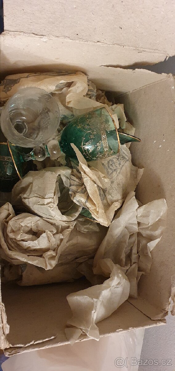 Sklo, porcelán...1 - 6