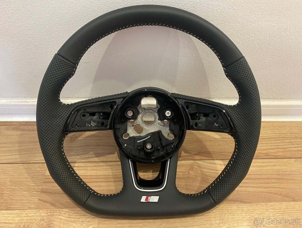 AUDI VOLANT KOZENY PERFOROVANY A3 A4 A5 - 6