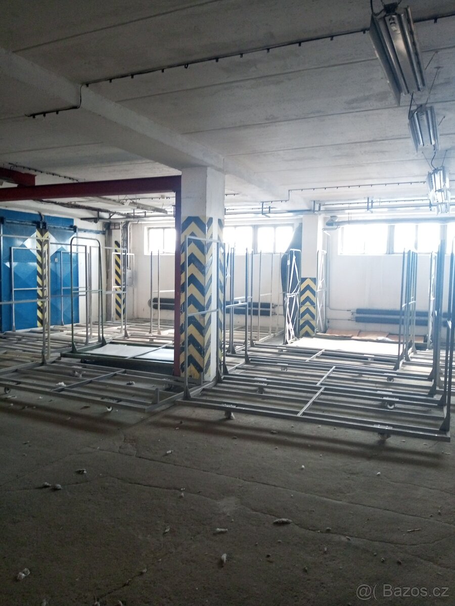 STROJE A ZAŘÍZENÍ - 6