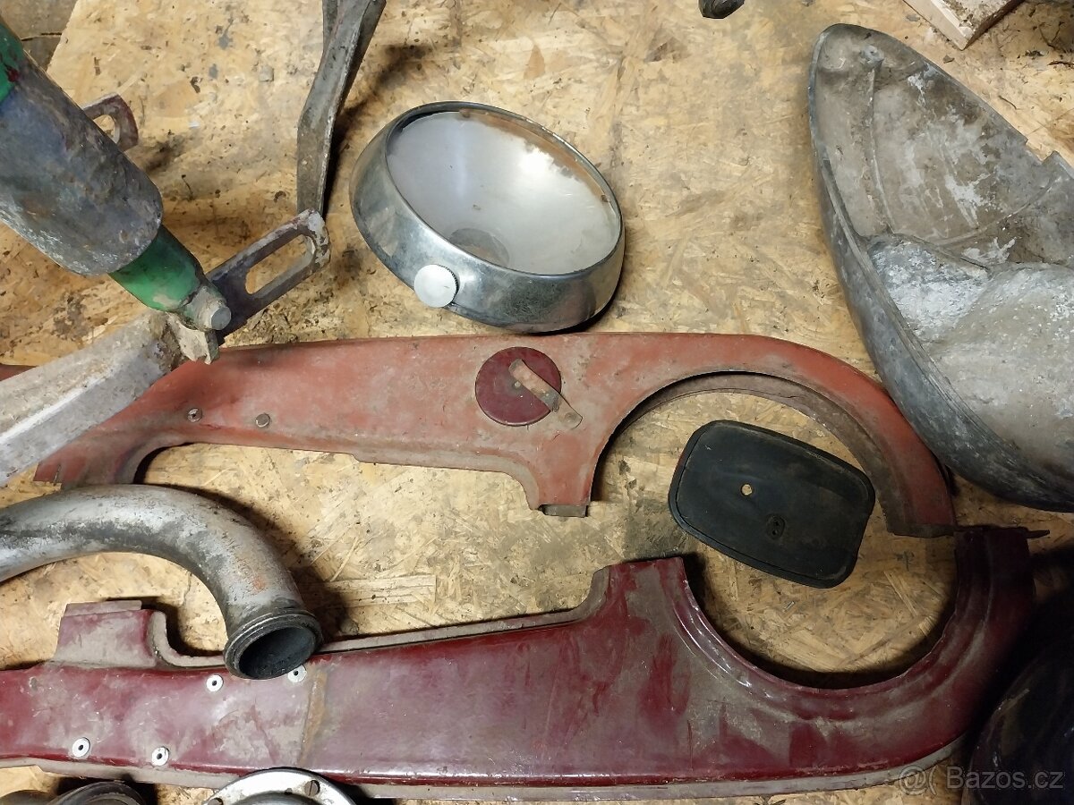 Jawa 250/353 kývačka díly - 6