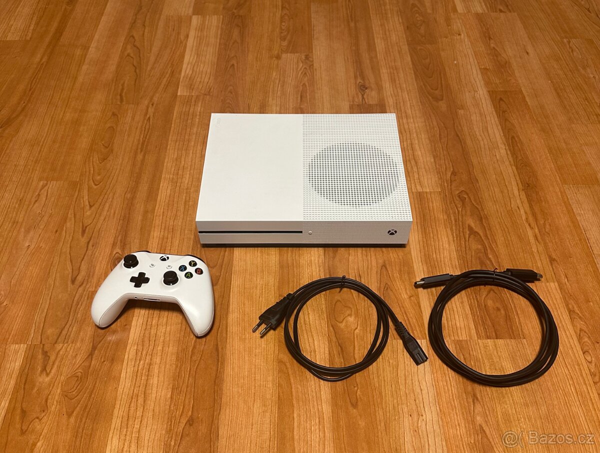 Xbox One S (500 GB) - 6