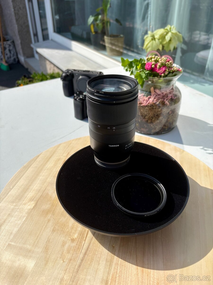 Tamron 28-75 mm f2.8 Sony e - 6