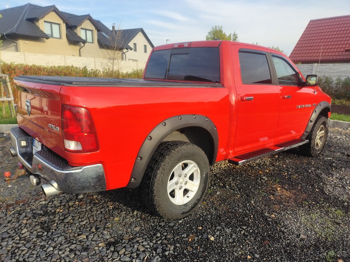 Dodge Ram 1500 - 6