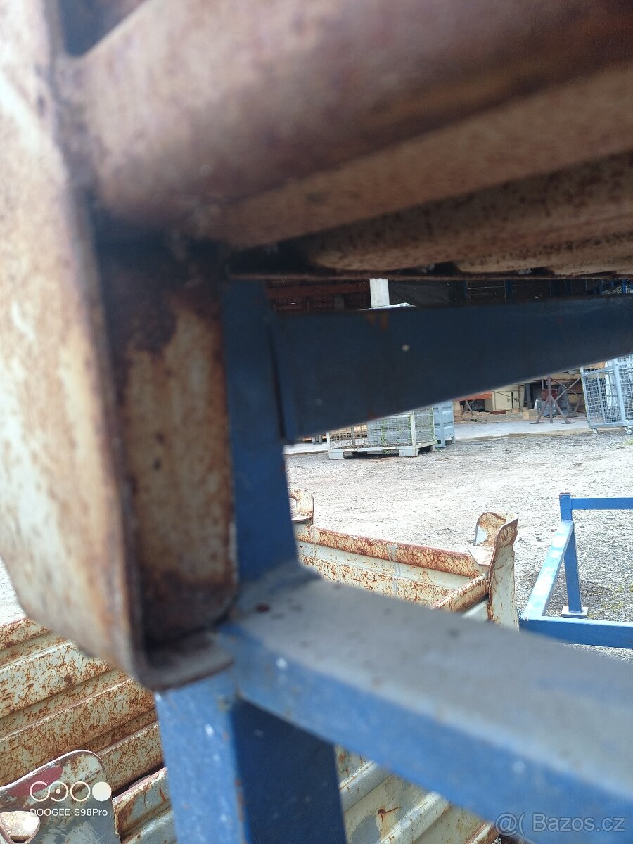 Nožičky pod Mars bednu - 6