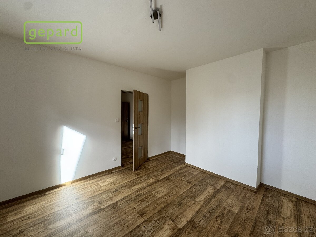 Pronájem moderního bytu 2+kk v centru Sokolova - 6