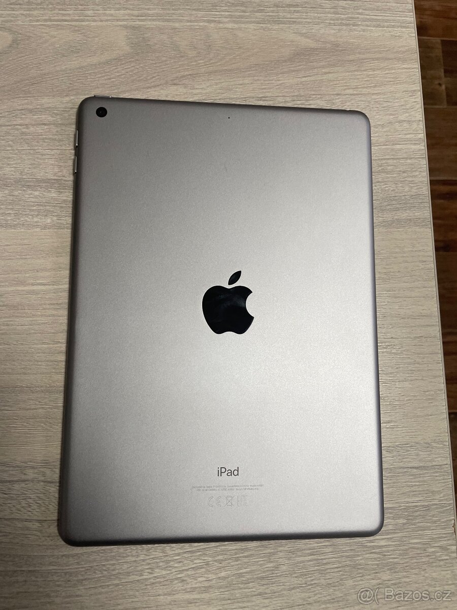 Prodám Apple iPad 6 generace 32GB - A1893 - 6