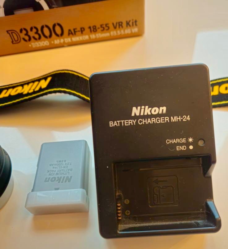 Nikon D3300 + objektiv 18-55 AF-P VR Black - 6