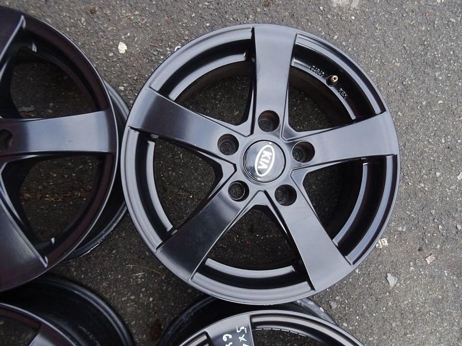 Alu disky černé na Kia, Hyundai 15", 5x114.3, ET 48, šíře 6 - 6