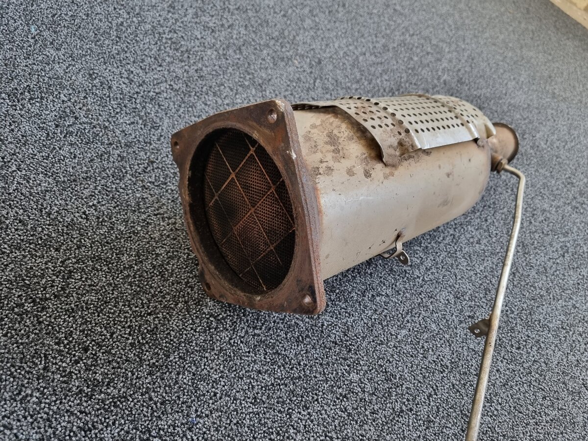 DPF Citroen C4 100kW, typ-RHR - 6