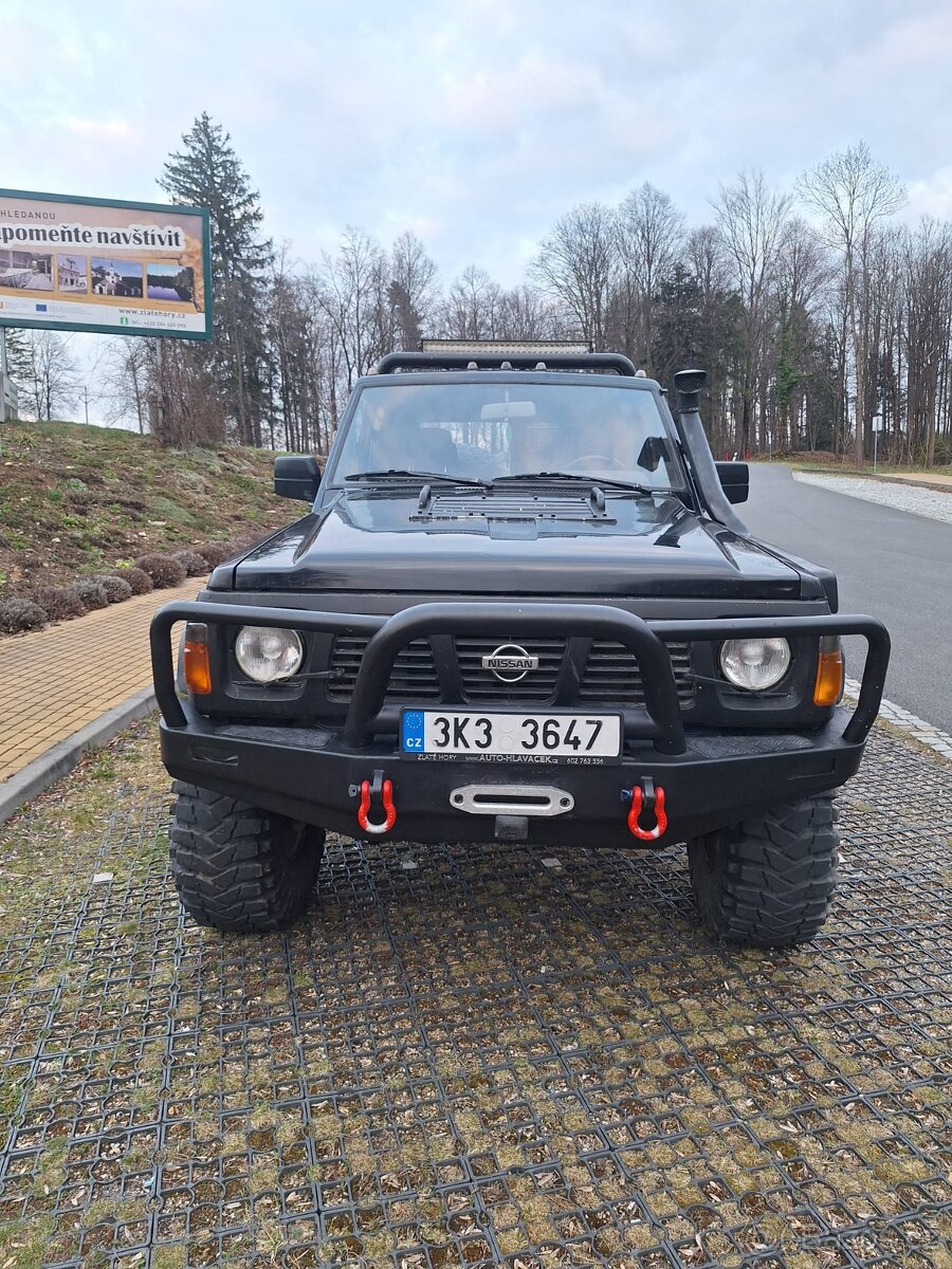 Nissan Patrol GR Y60 2.8 GR - 6