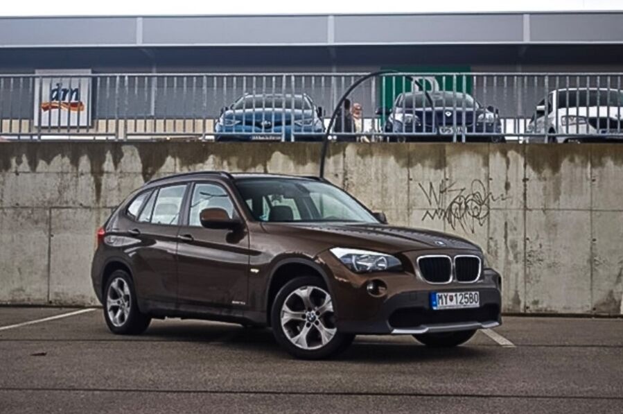 BMW X1 r.2010 , 110kw 4x4 - 6