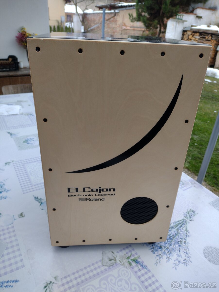 Roland EC-10 EL Speciální cajon - 6