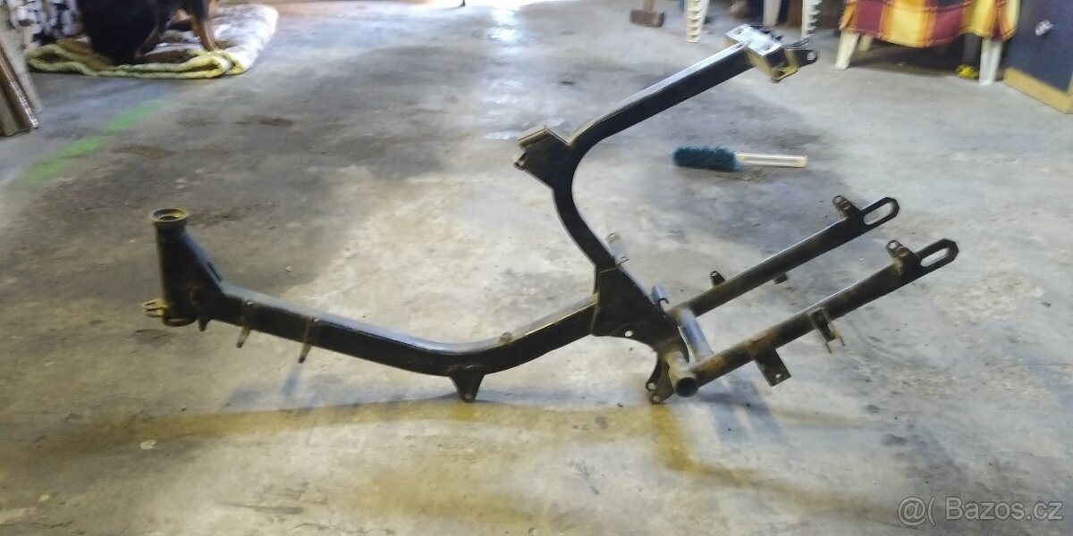 Přebytek dílů na Jawa pionýr a pařez - 6