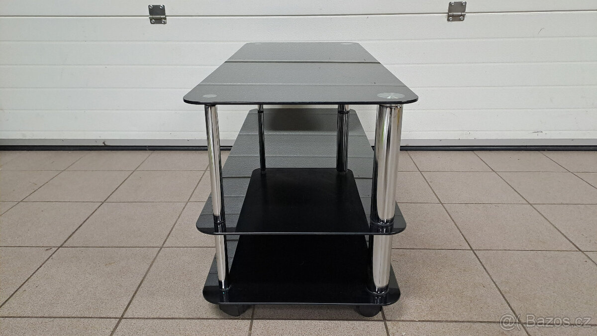 Skleněný TV stolek - 6