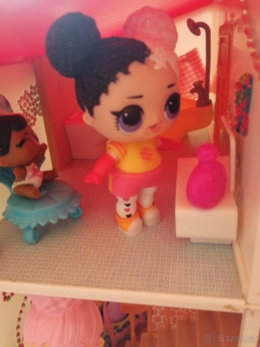 Domeček pro L. O. L. panenky - 6