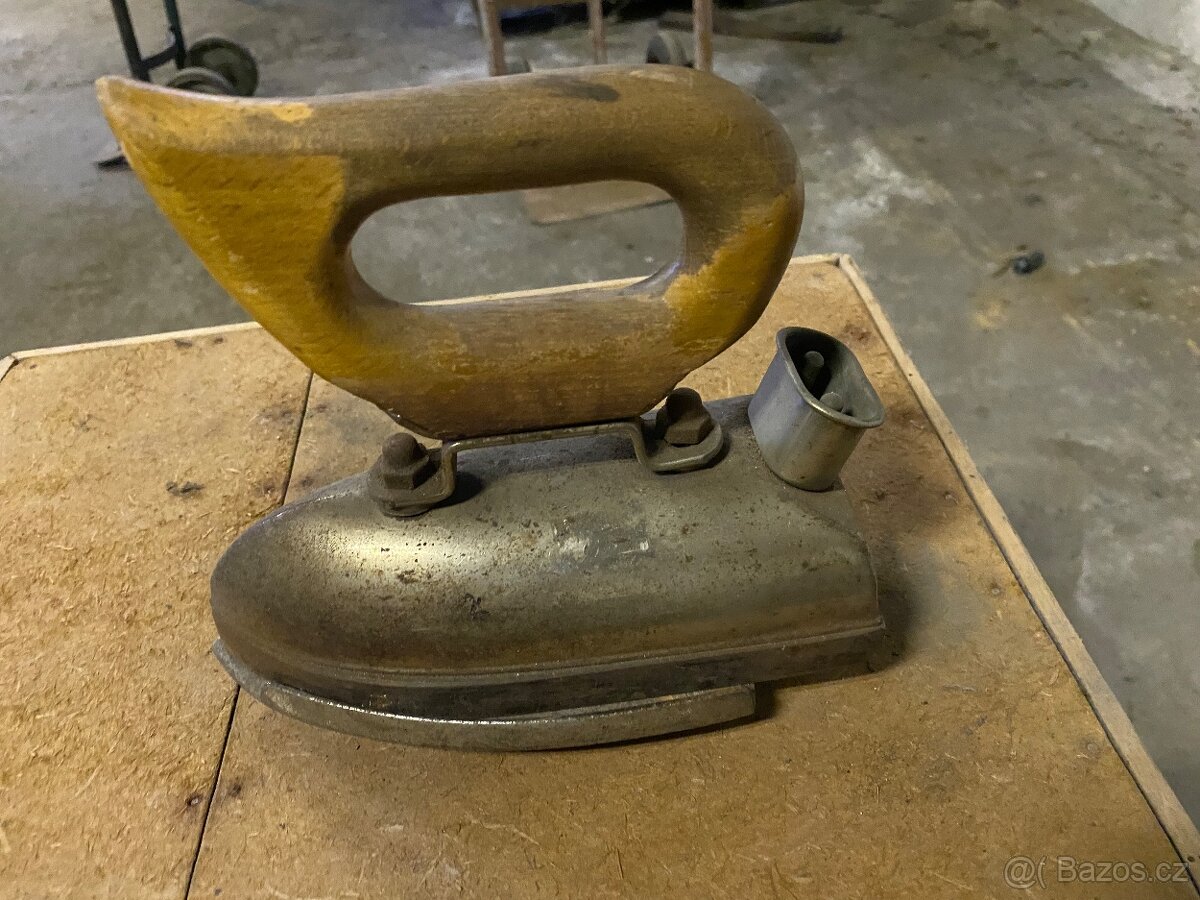 Retro žehlička - 6