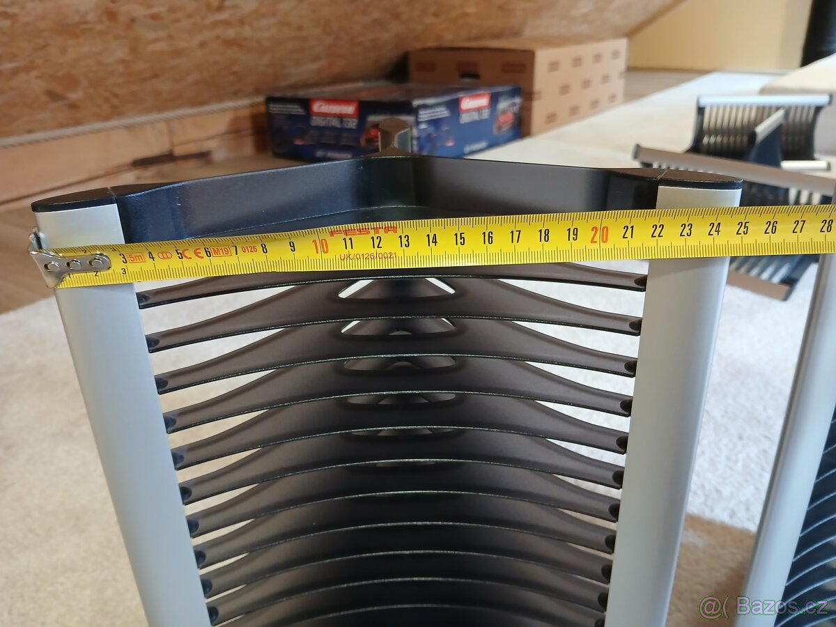 Plastový stojan na CD/DVD - 6