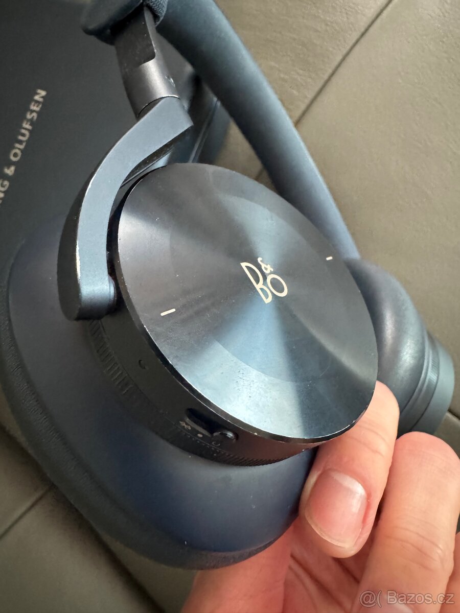 Sluchátka Bang & Olufsen - 6
