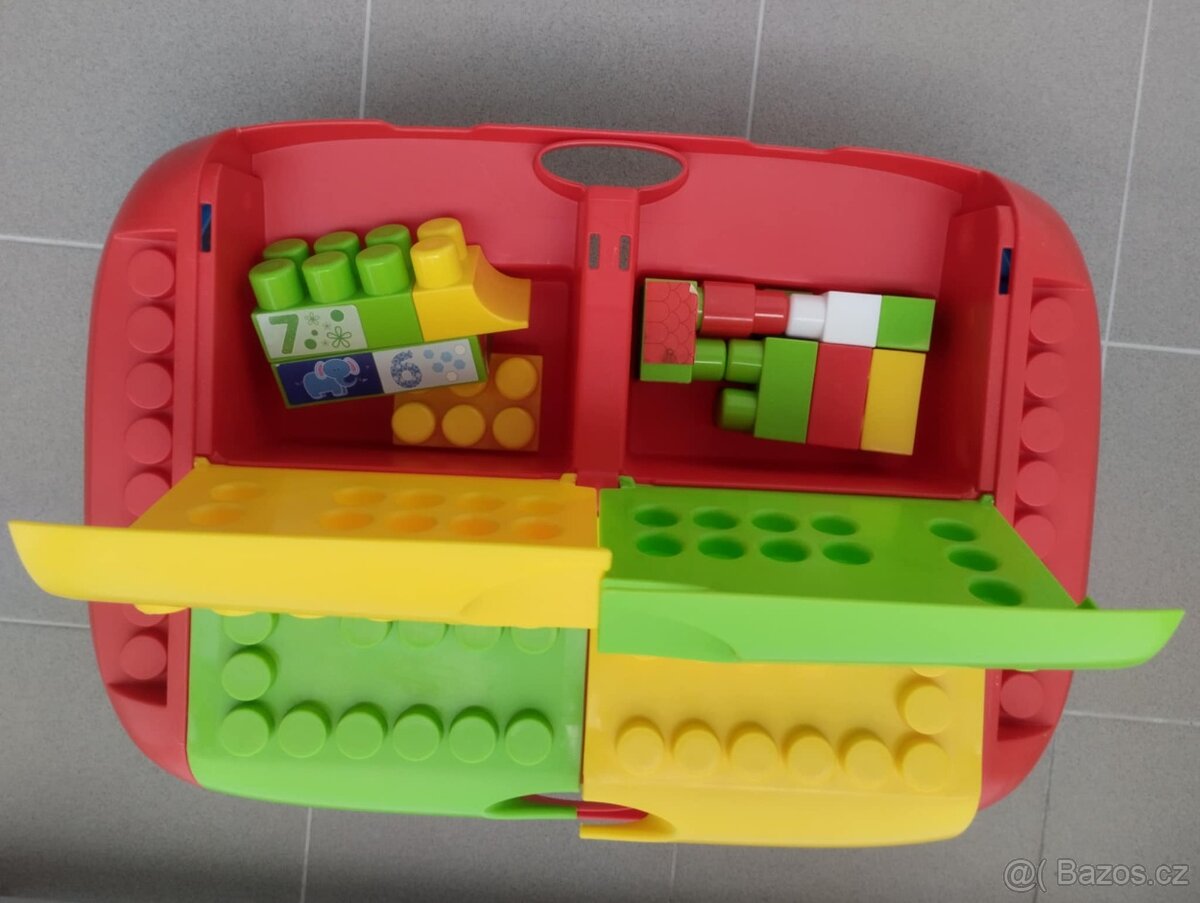 Multifunkční stoleček mega blocks - 6