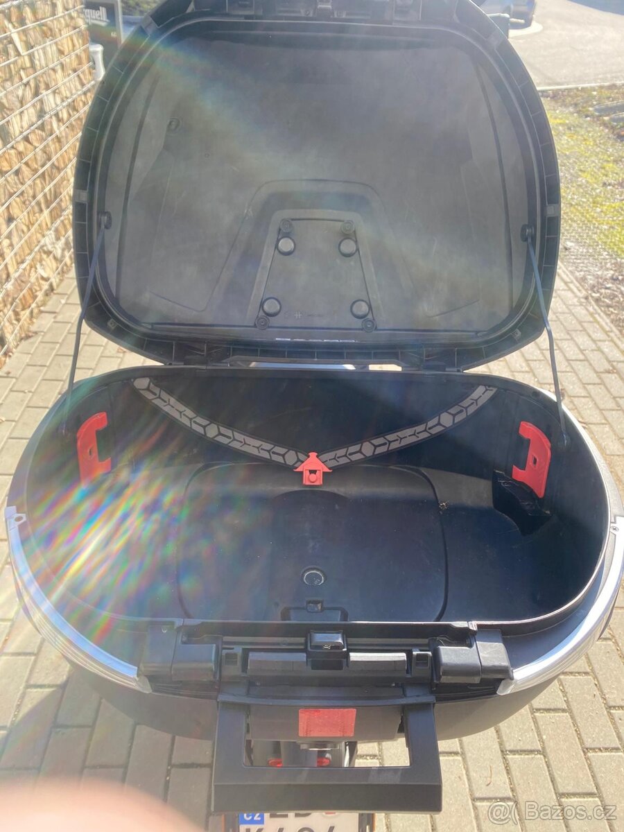 Aprilia SR GT 125 - 6