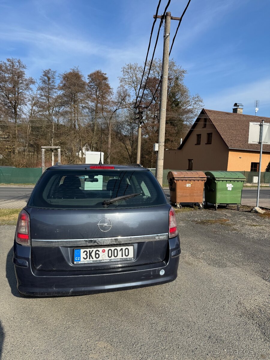Opel Astra H caravan kombi - 6